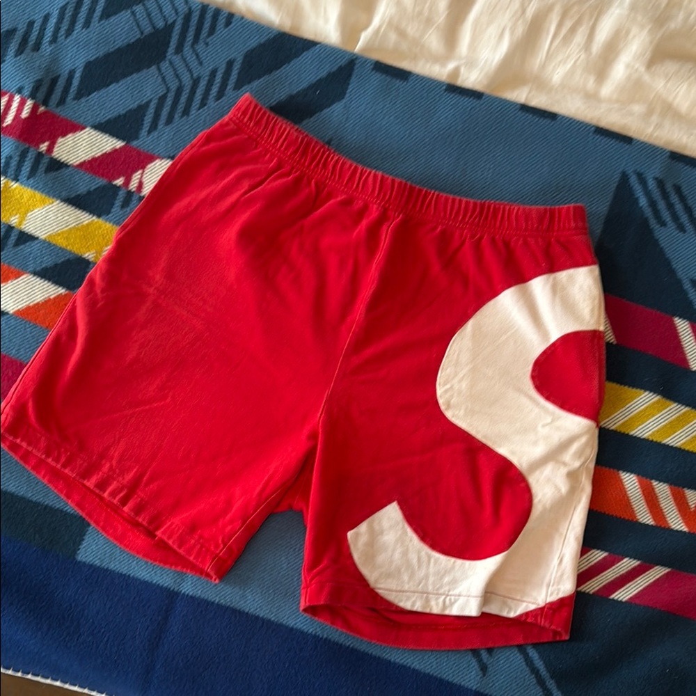 Vintage S Supreme Shorts very rare.